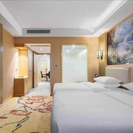 Vienna International Hotel Zhejiang Wenzhou Ruian Tangxia Rui'an ภายนอก รูปภาพ
