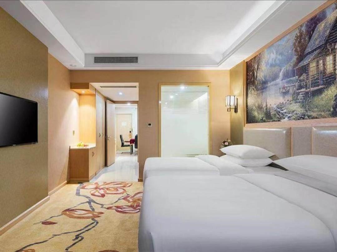 Vienna International Hotel Zhejiang Wenzhou Ruian Tangxia Rui'an ภายนอก รูปภาพ